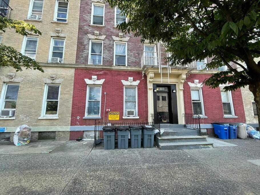 Apartment Elegant Nyc 2bedrooms 14 Minutes To Times Square!