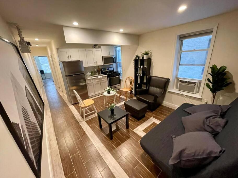 Apartment Elegant Nyc 2bedrooms 14 Minutes To Times Square!